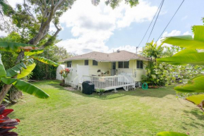 Steps to Kailua Beach 2 bedrooms & 1 12 bath AC